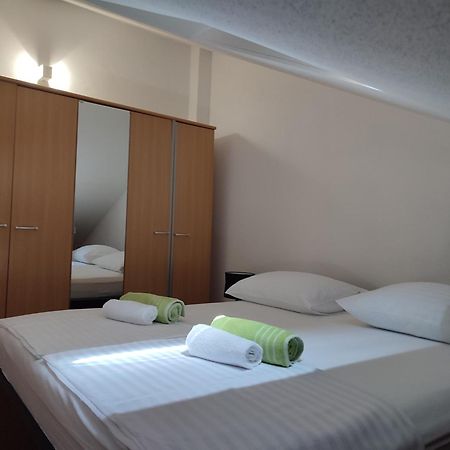 Kaštela Top Floor Apartment With Sea View חדר תמונה