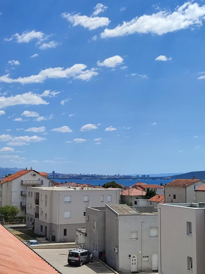 Kaštela Top Floor Apartment With Sea View מראה חיצוני תמונה